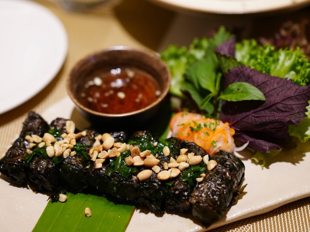 Nhà Hàng Maison Mận-Đỏ – Ngôi nhà ẩm thực ngon hàng đầu giữa Quận 1, TP.HCM